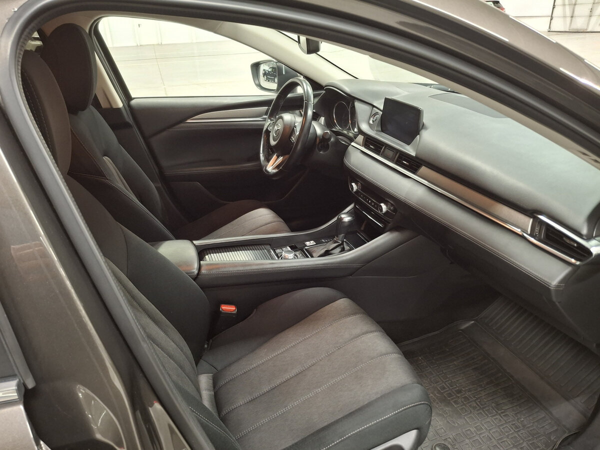 Mazda 6 с пробегом — 2018 год. Фото: #10