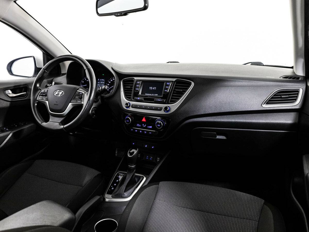 Hyundai Solaris с пробегом — 2018 год. Фото: #6