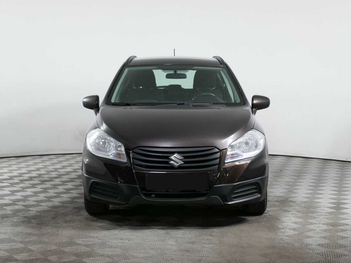 Suzuki SX4 с пробегом — 2014 год. Фото: #1