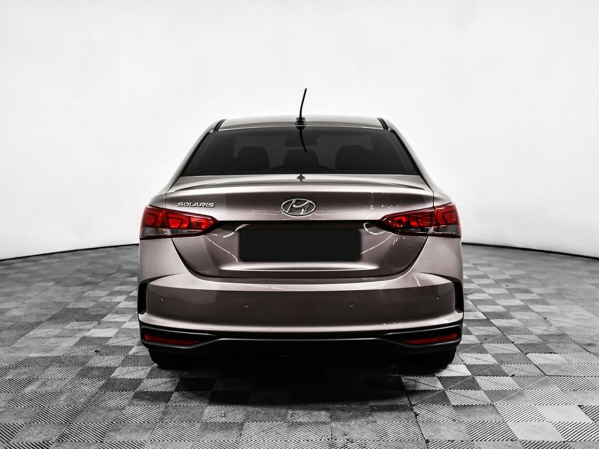 Hyundai Solaris с пробегом — 2020 год. Фото: #5