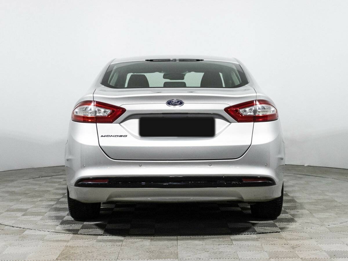 Ford Mondeo с пробегом — 2015 год. Фото: #4