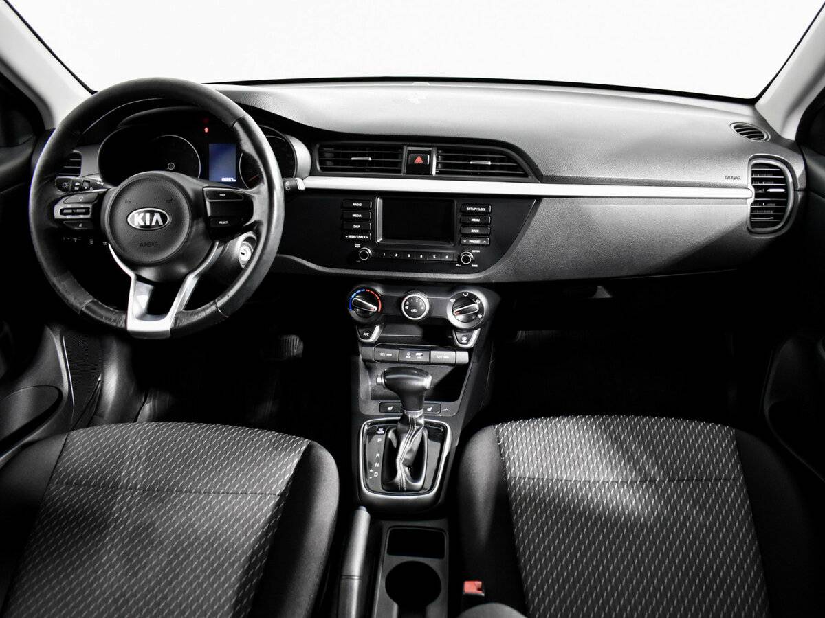 Kia Rio с пробегом — 2020 год. Фото: #12