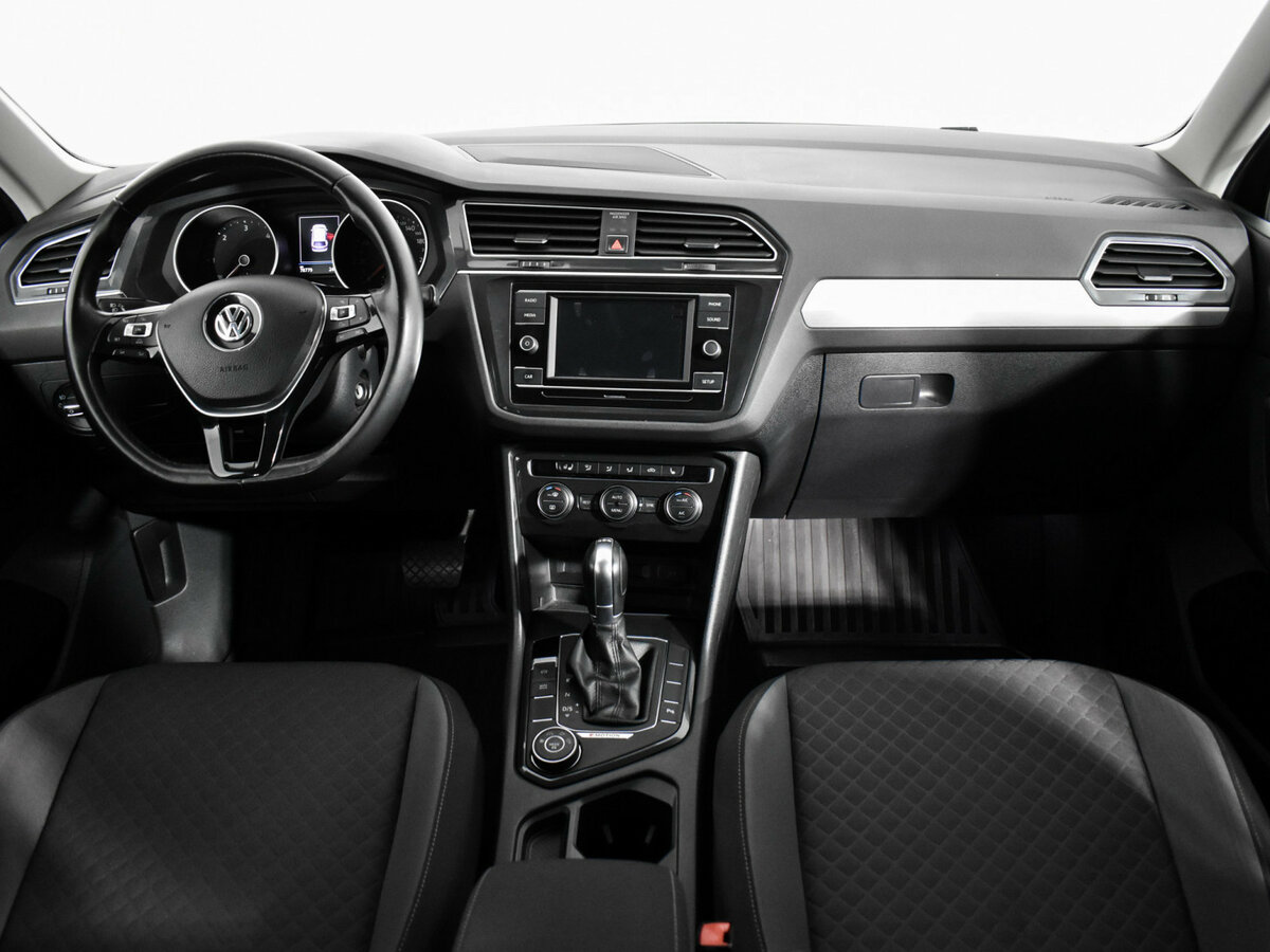 Volkswagen Tiguan с пробегом — 2018 год. Фото: #13
