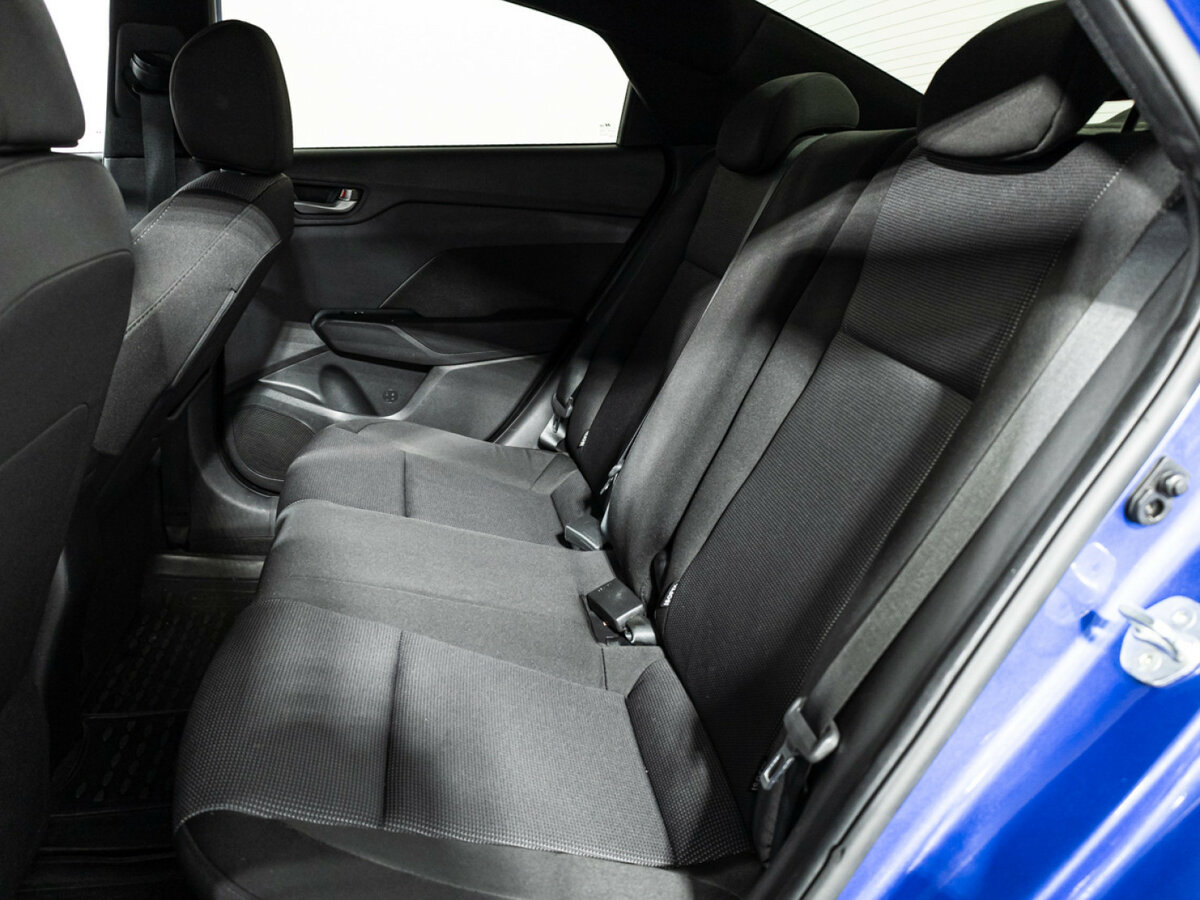 Hyundai Solaris с пробегом — 2019 год. Фото: #9