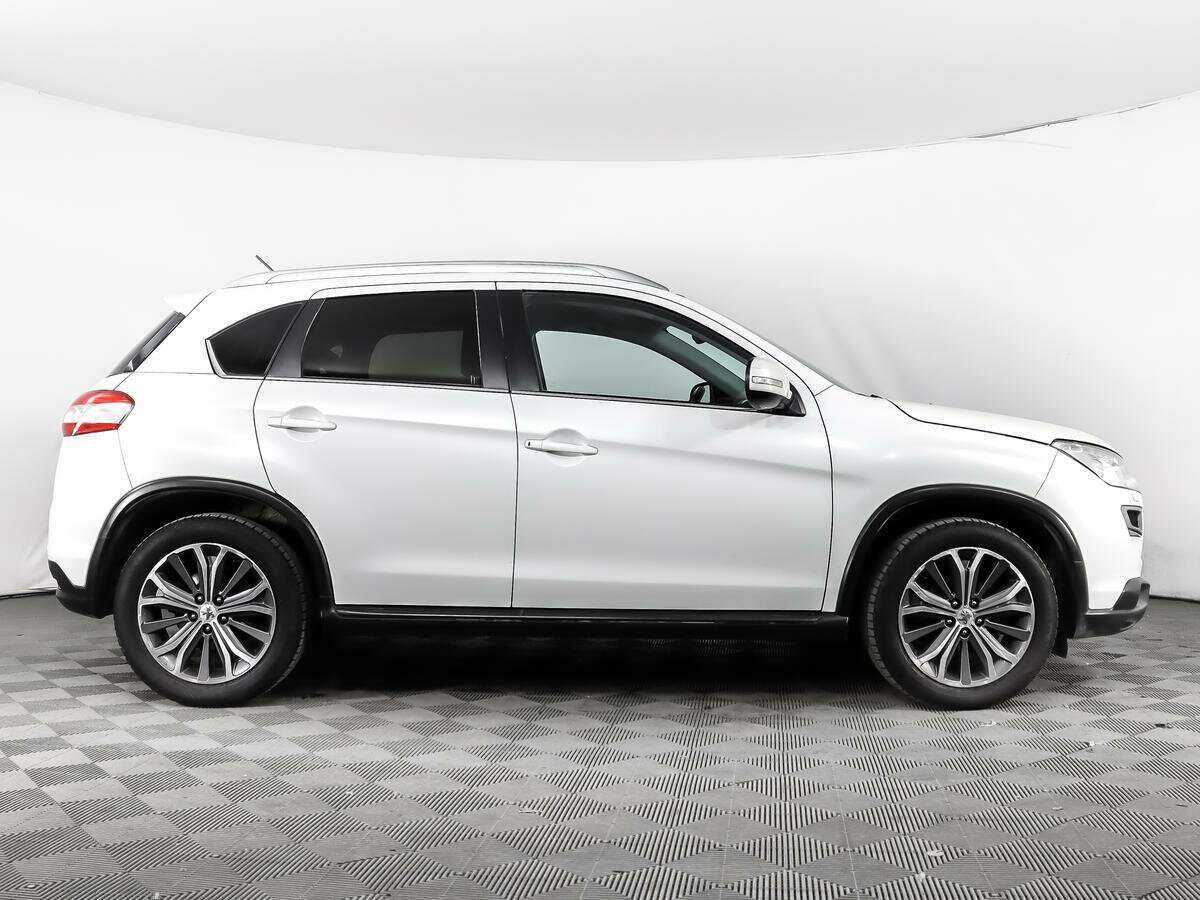 Peugeot 4008 с пробегом — 2012 год. Фото: #3