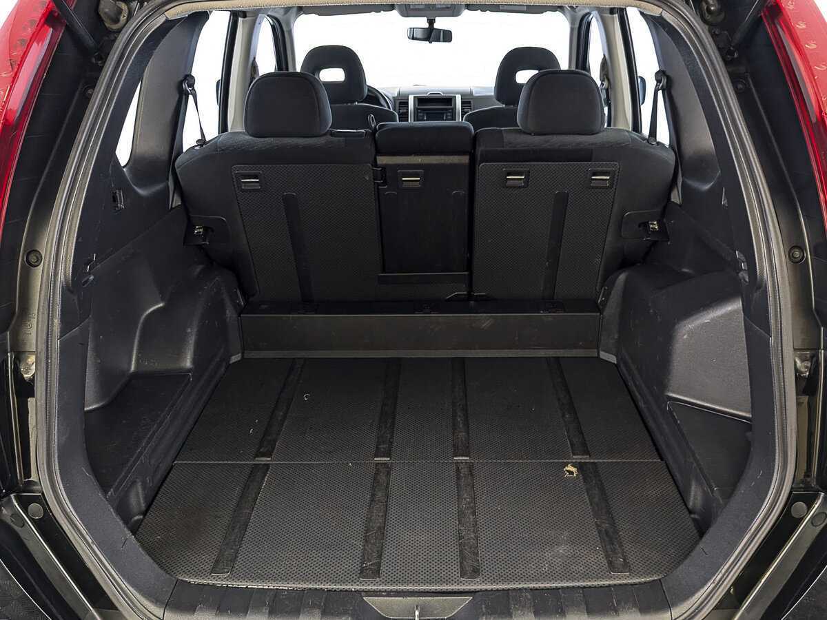 Nissan X-Trail с пробегом — 2014 год. Фото: #9