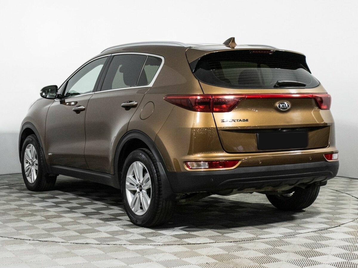 Kia Sportage с пробегом — 2016 год. Фото: #6