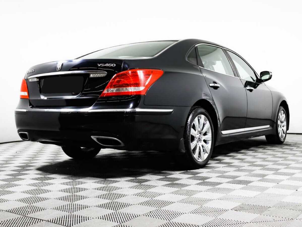 Hyundai Equus с пробегом — 2012 год. Фото: #3