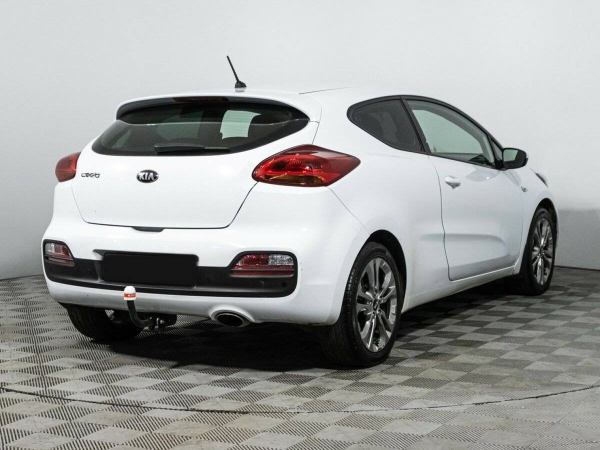 Kia Ceed с пробегом — 2013 год. Фото: #4