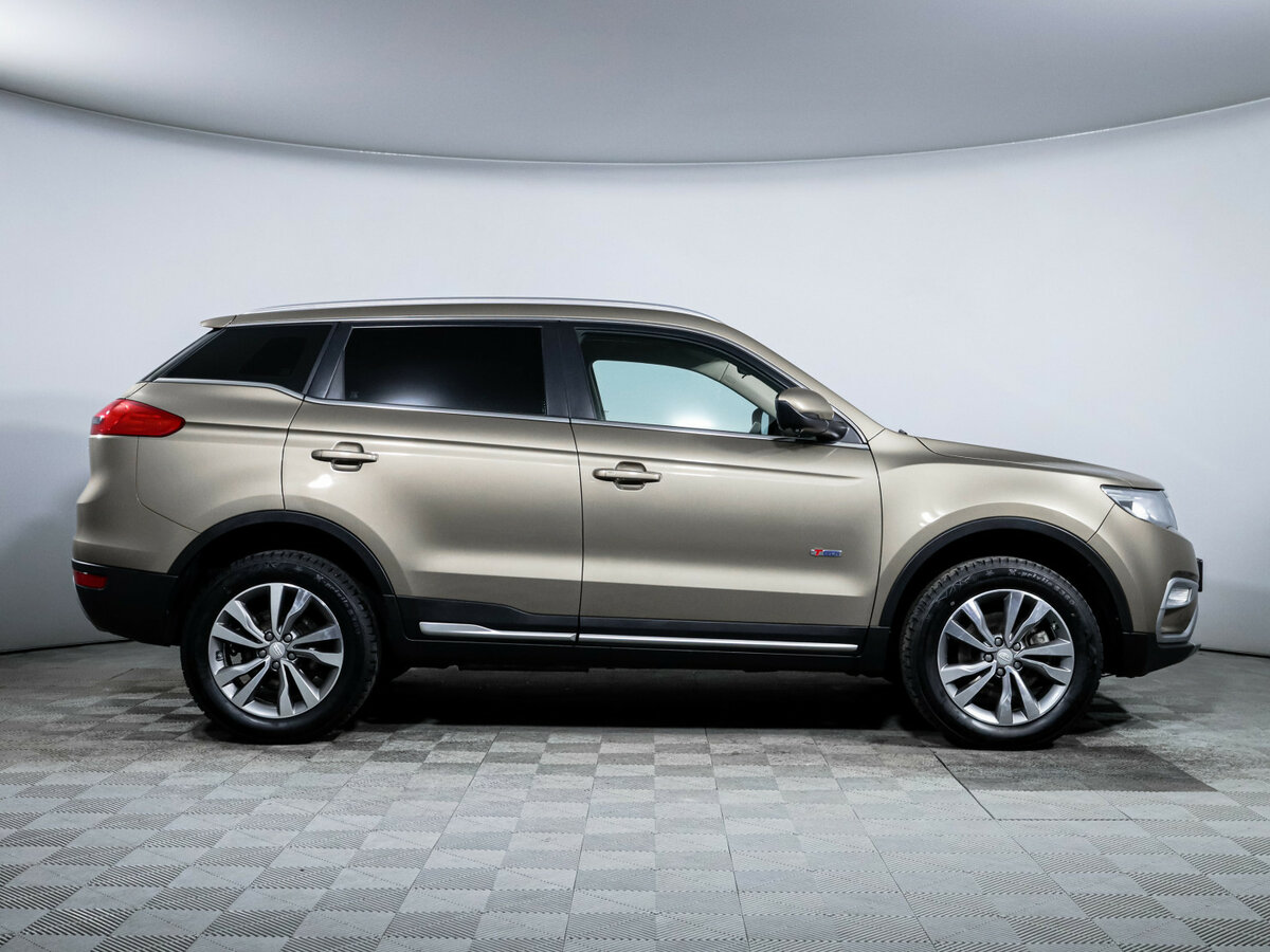 Geely Atlas с пробегом — 2019 год. Фото: #3