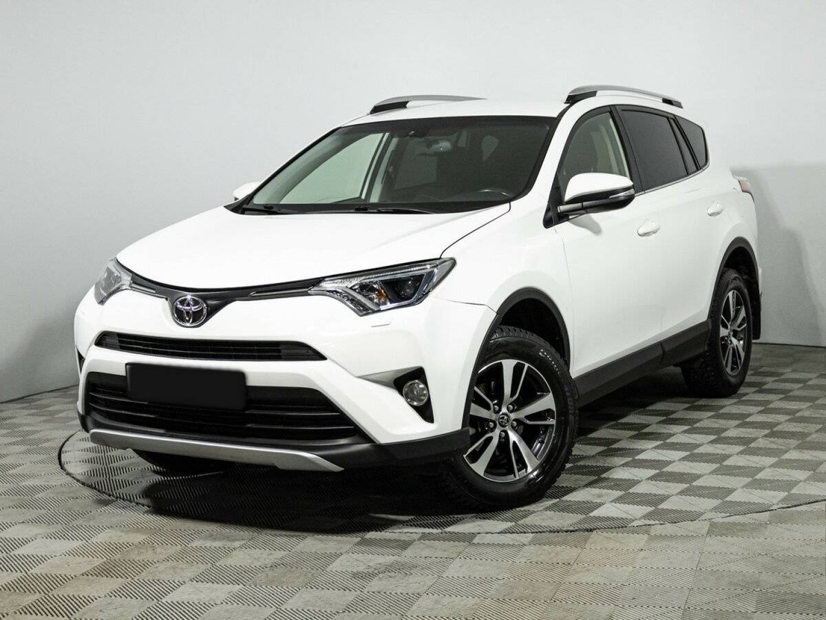 Toyota RAV4 с пробегом — 2016 год. Посмотреть фото