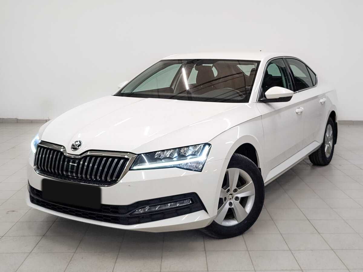 Skoda Superb с пробегом — 2020 год. Фото: #0
