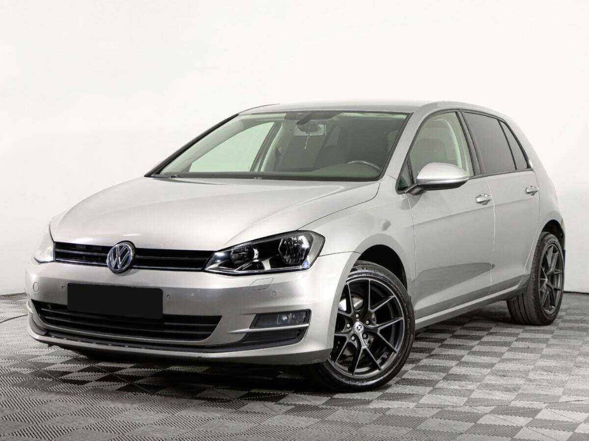 Volkswagen Golf с пробегом — 2013 год. Фото: #0