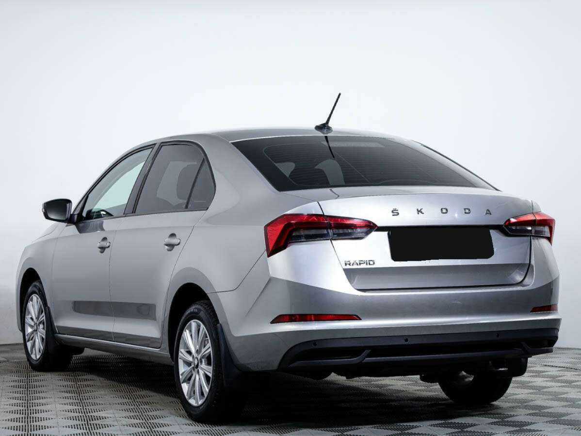 Skoda Rapid с пробегом — 2021 год. Фото: #5