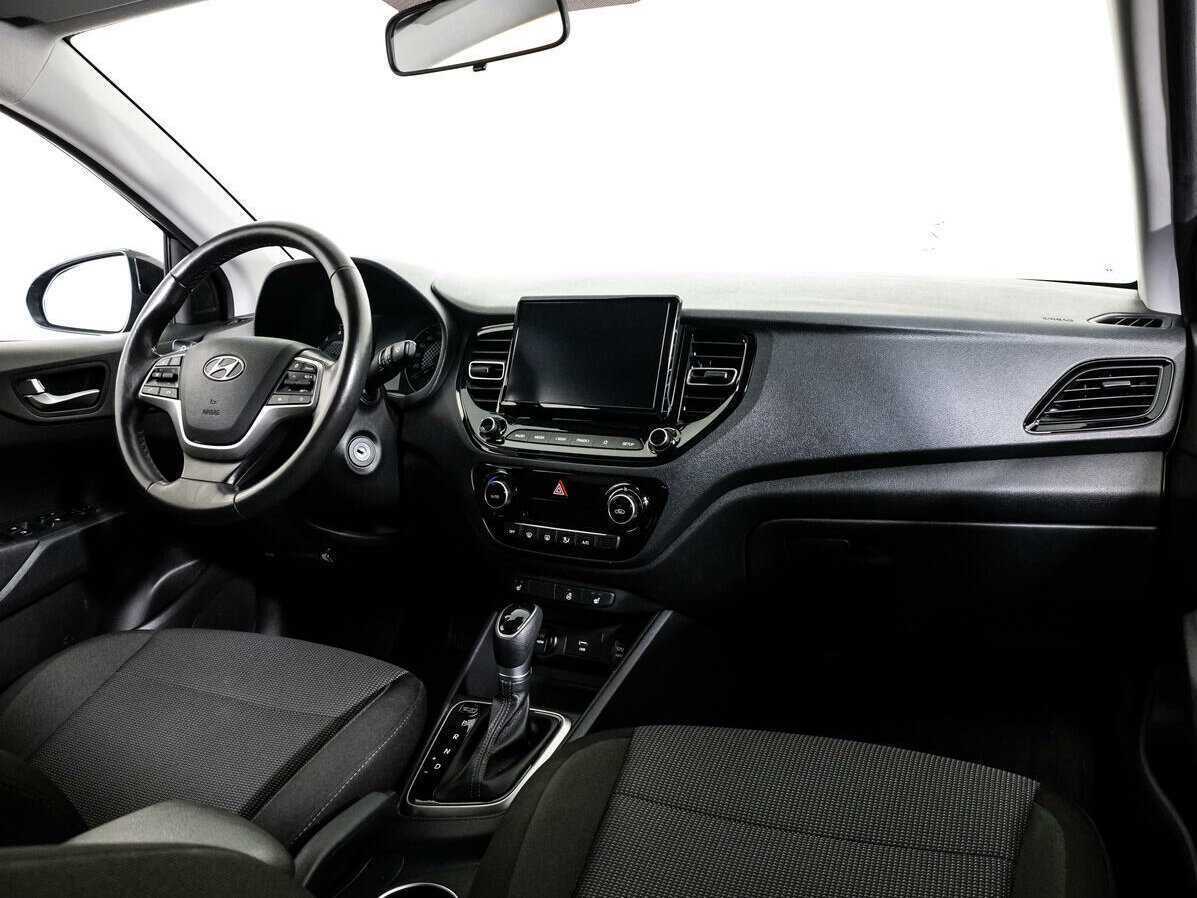 Hyundai Solaris с пробегом — 2020 год. Фото: #8