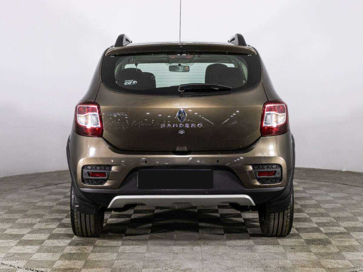 Renault Sandero с пробегом — 2018 год. Фото: #5