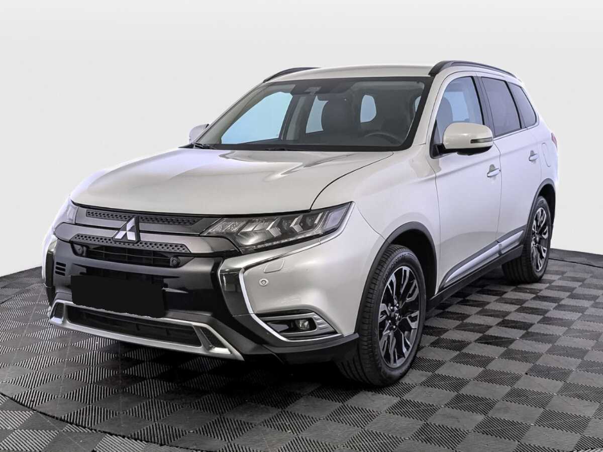 Mitsubishi Outlander с пробегом — 2021 год. Посмотреть фото