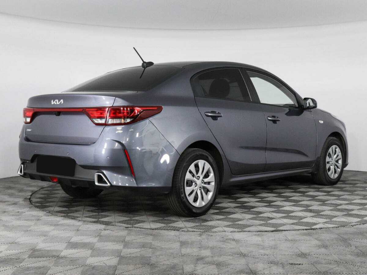 Kia Rio с пробегом — 2022 год. Фото: #4
