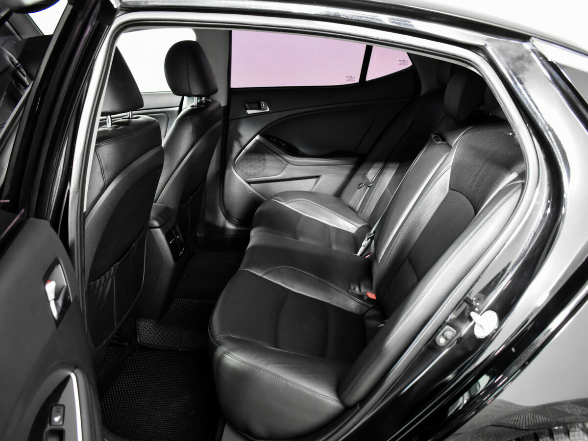 Kia Optima с пробегом — 2015 год. Фото: #8