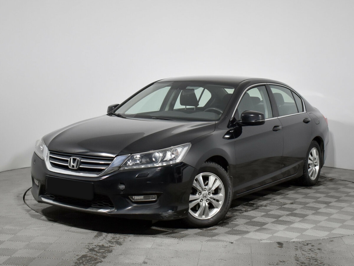 Honda Accord с пробегом — 2013 год. Фото: #0
