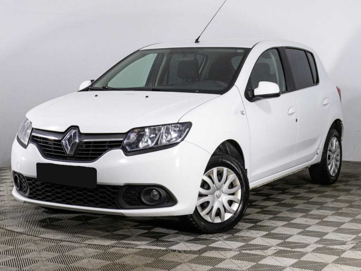 Renault Sandero с пробегом — 2018 год. Посмотреть фото