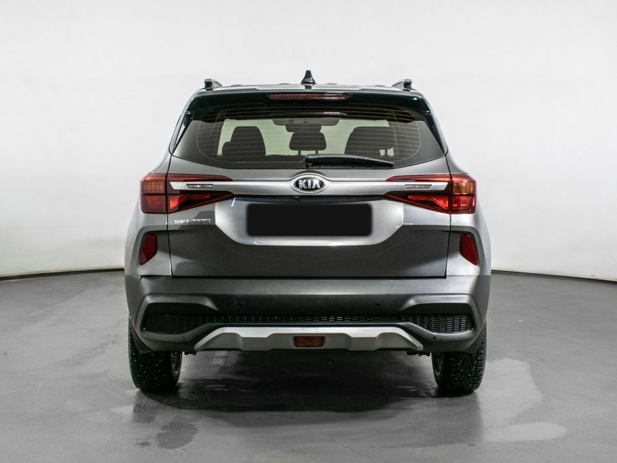Kia Seltos с пробегом — 2021 год. Фото: #4