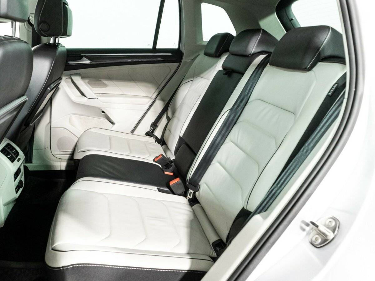 Volkswagen Tiguan с пробегом — 2018 год. Фото: #8