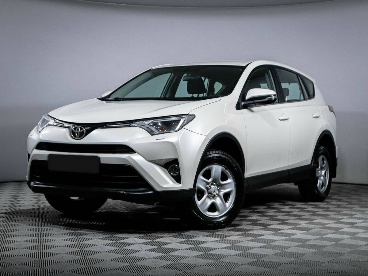 Toyota RAV4 с пробегом — 2017 год. Посмотреть фото