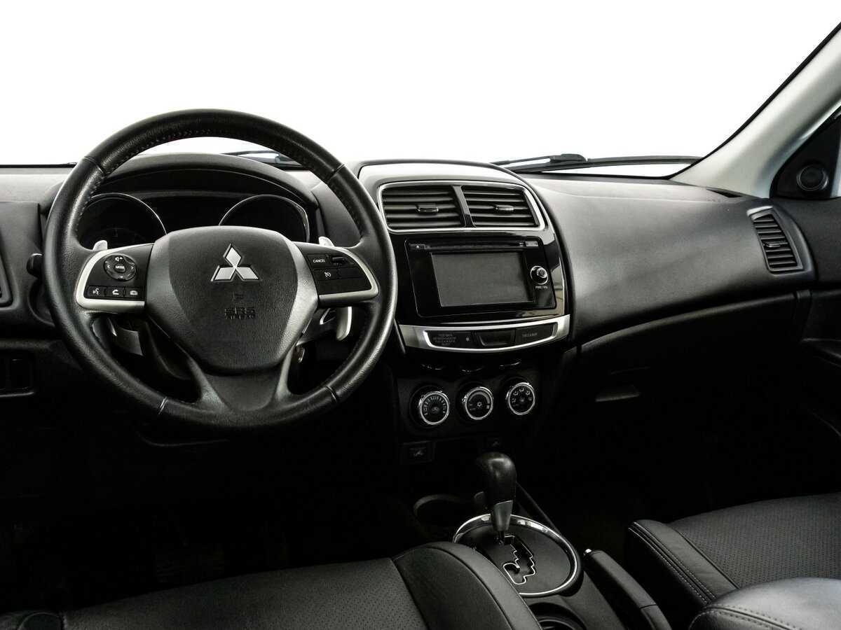Mitsubishi ASX с пробегом — 2015 год. Фото: #8