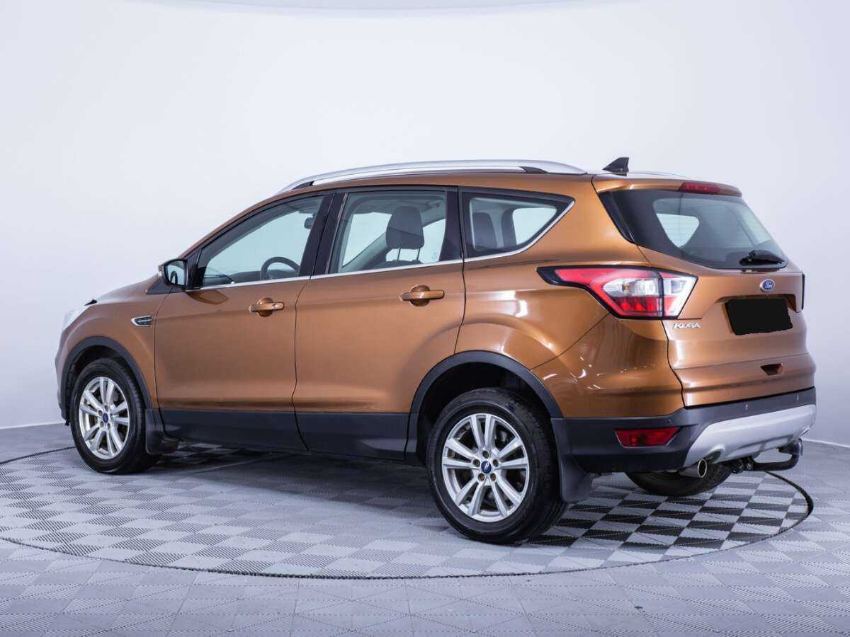 Ford Kuga с пробегом — 2017 год. Фото: #5