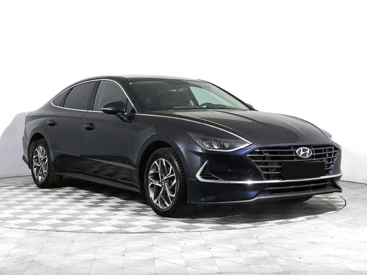 Hyundai Sonata с пробегом — 2022 год. Фото: #2