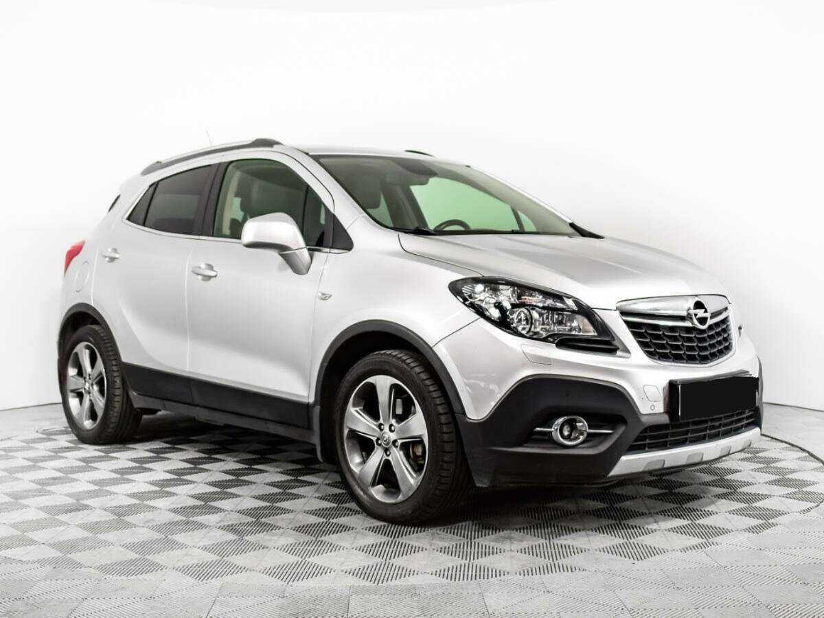 Opel Mokka с пробегом — 2013 год. Фото: #2