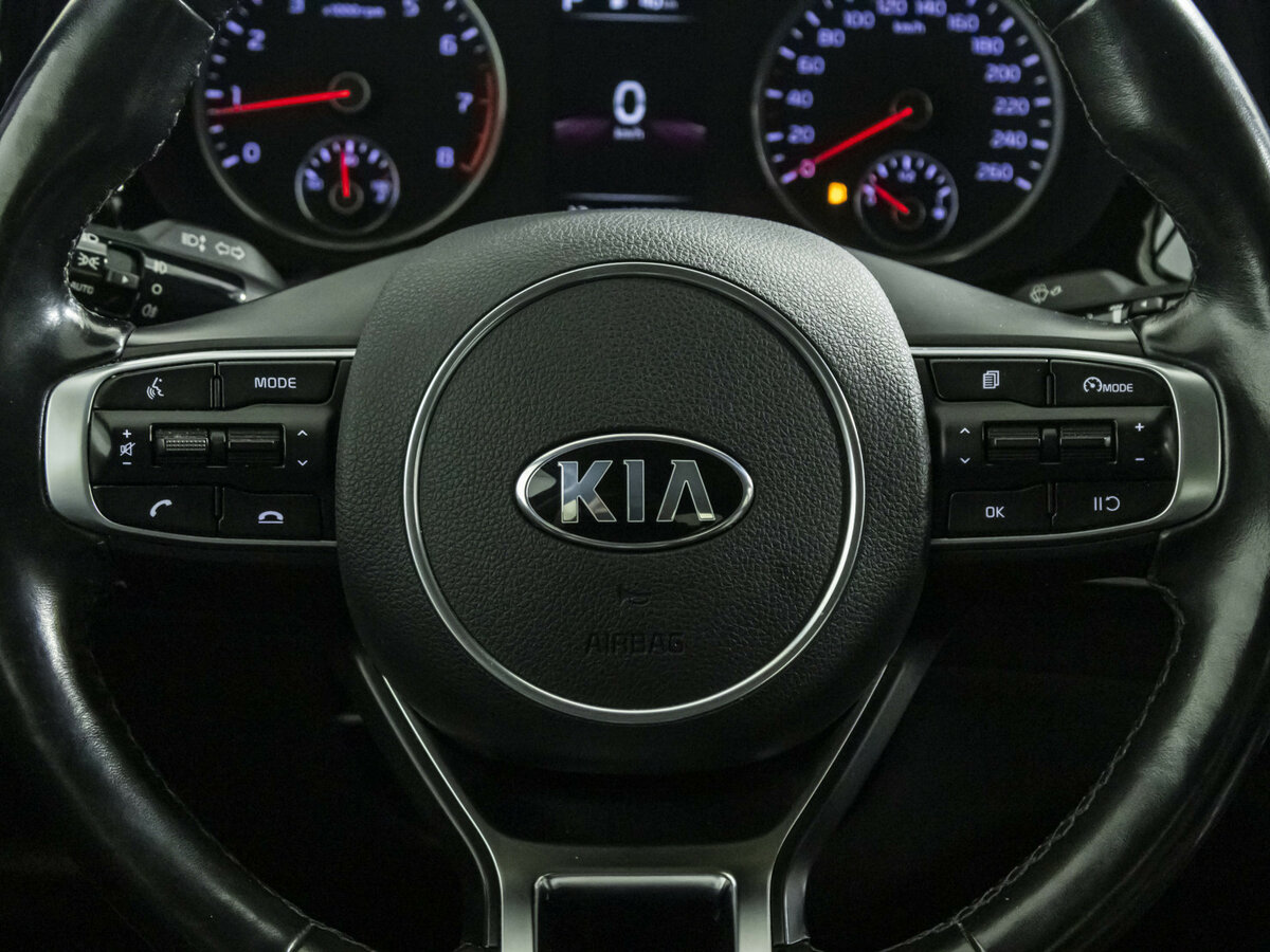 Kia K5 с пробегом — 2020 год. Фото: #9