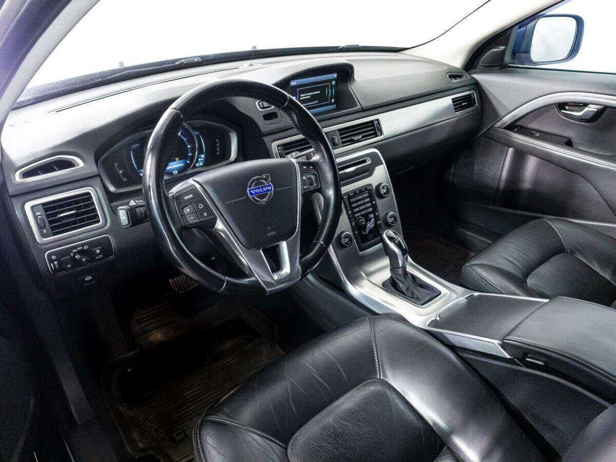 Volvo XC70 с пробегом — 2014 год. Фото: #10