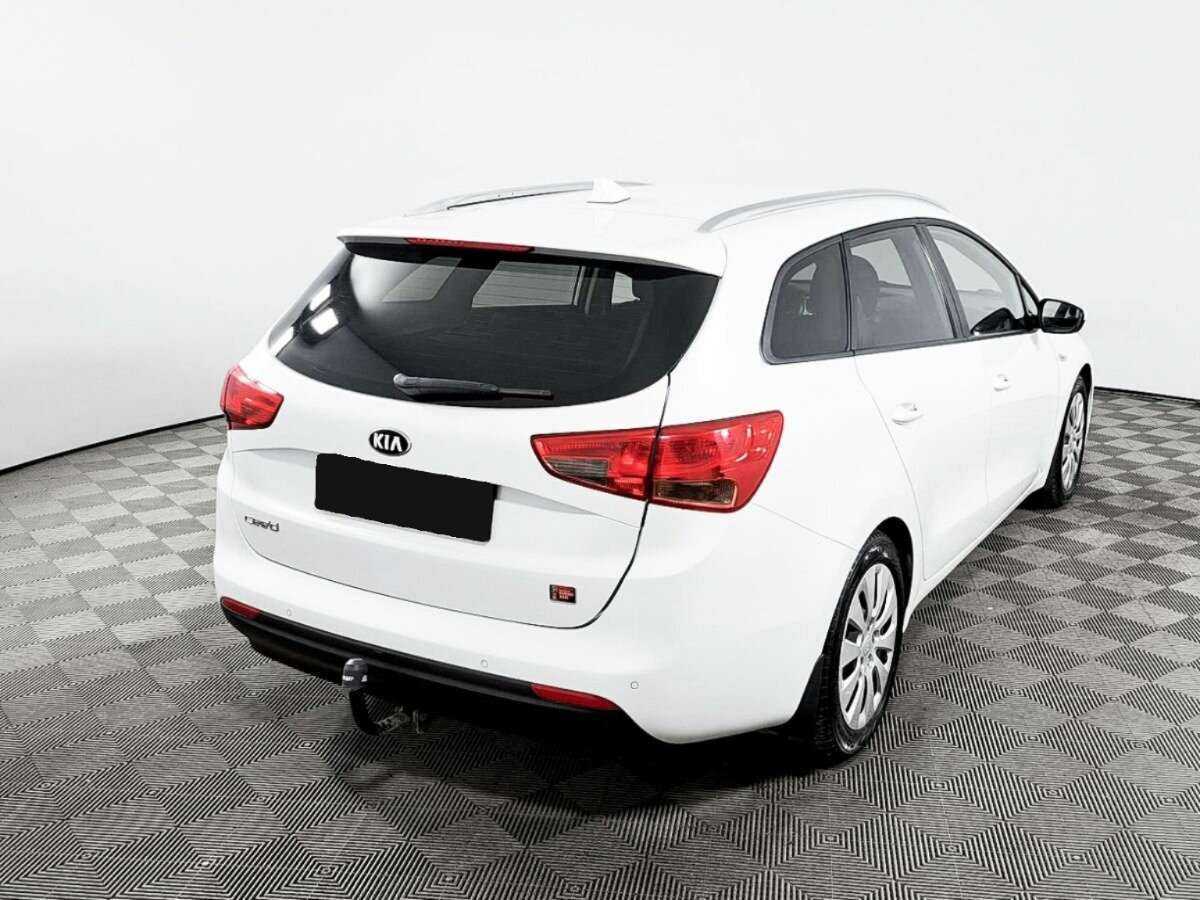 Kia Ceed с пробегом — 2018 год. Фото: #4