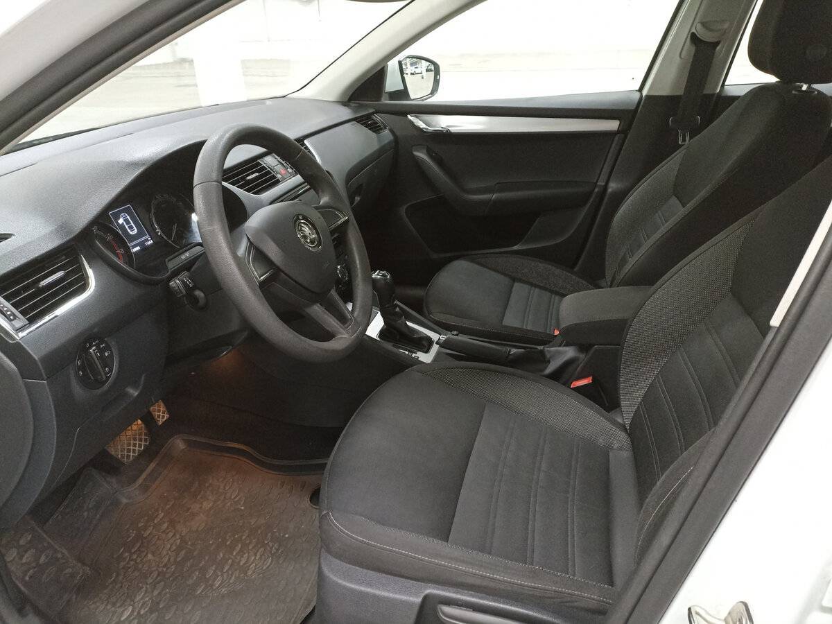 Skoda Octavia с пробегом — 2018 год. Фото: #14