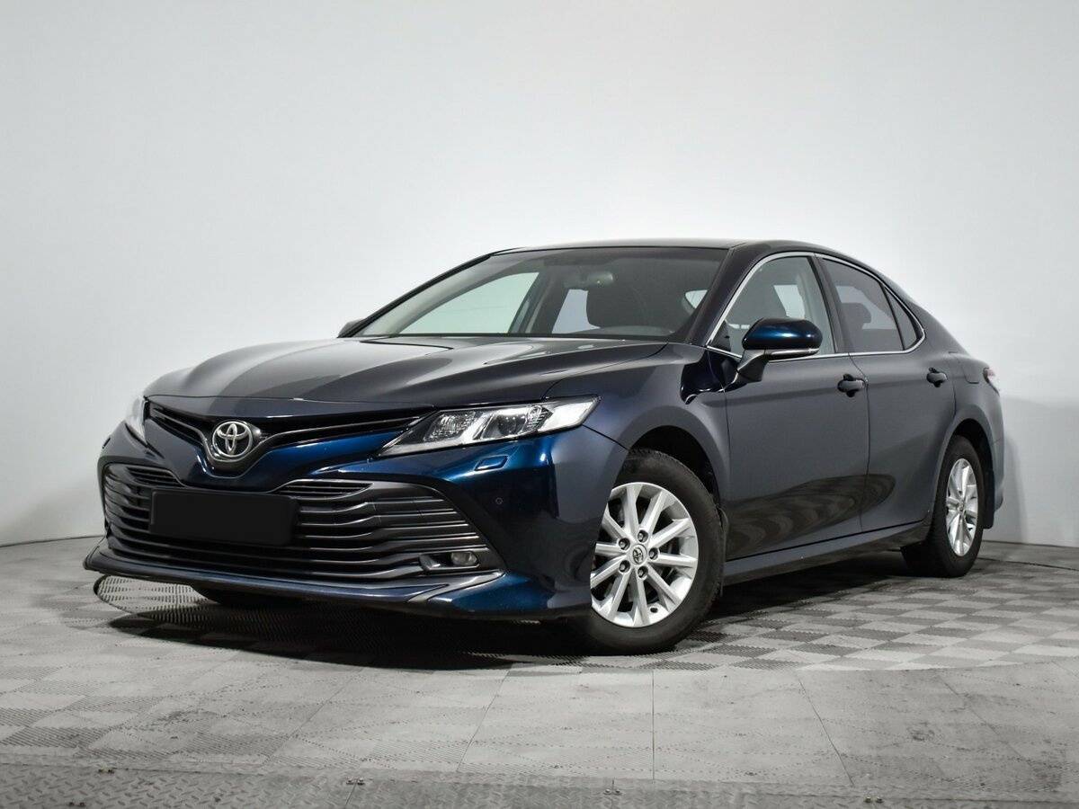 Toyota Camry с пробегом — 2019 год. Фото: #0