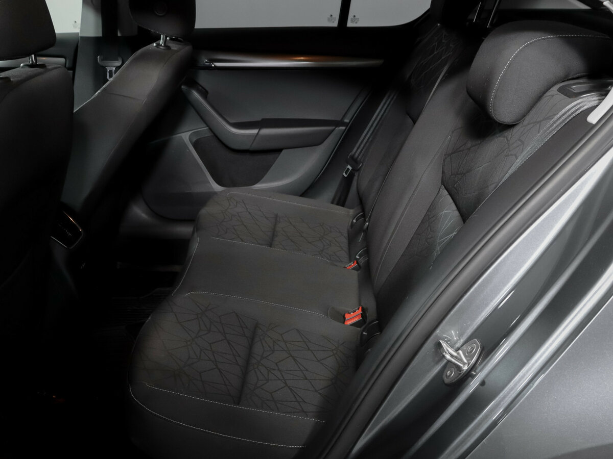 Skoda Octavia с пробегом — 2018 год. Фото: #7