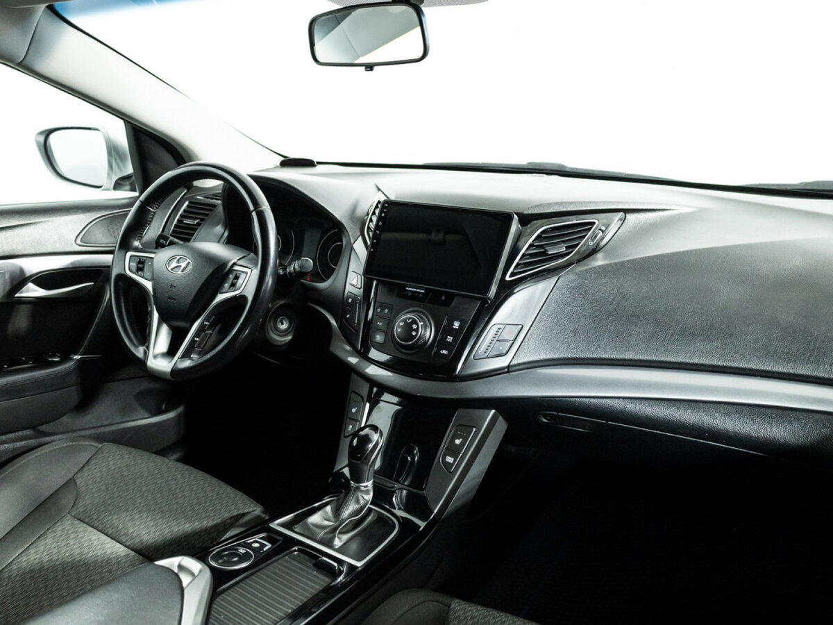 Hyundai i40 с пробегом — 2014 год. Фото: #8