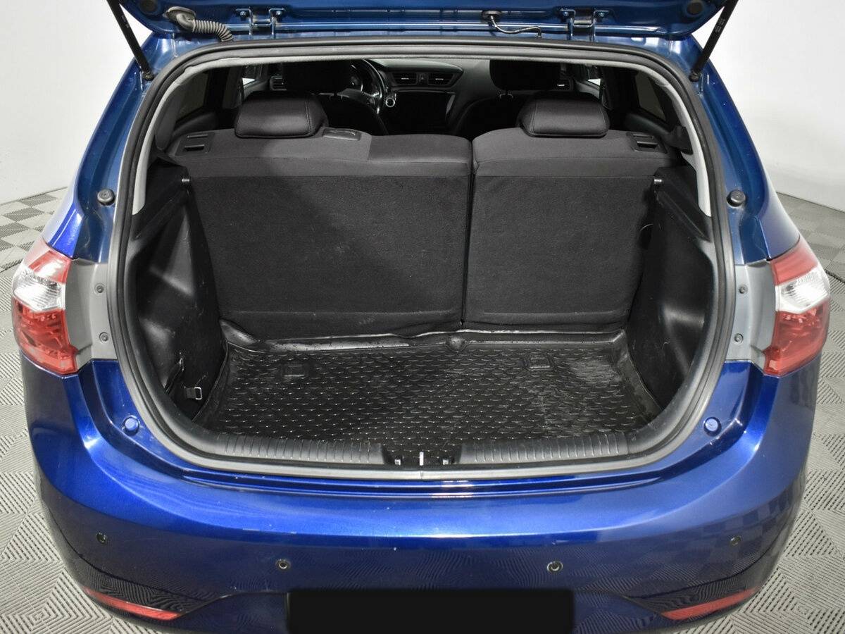 Kia Rio с пробегом — 2014 год. Фото: #17