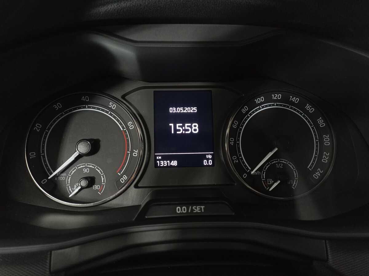 Skoda Rapid с пробегом — 2021 год. Фото: #11