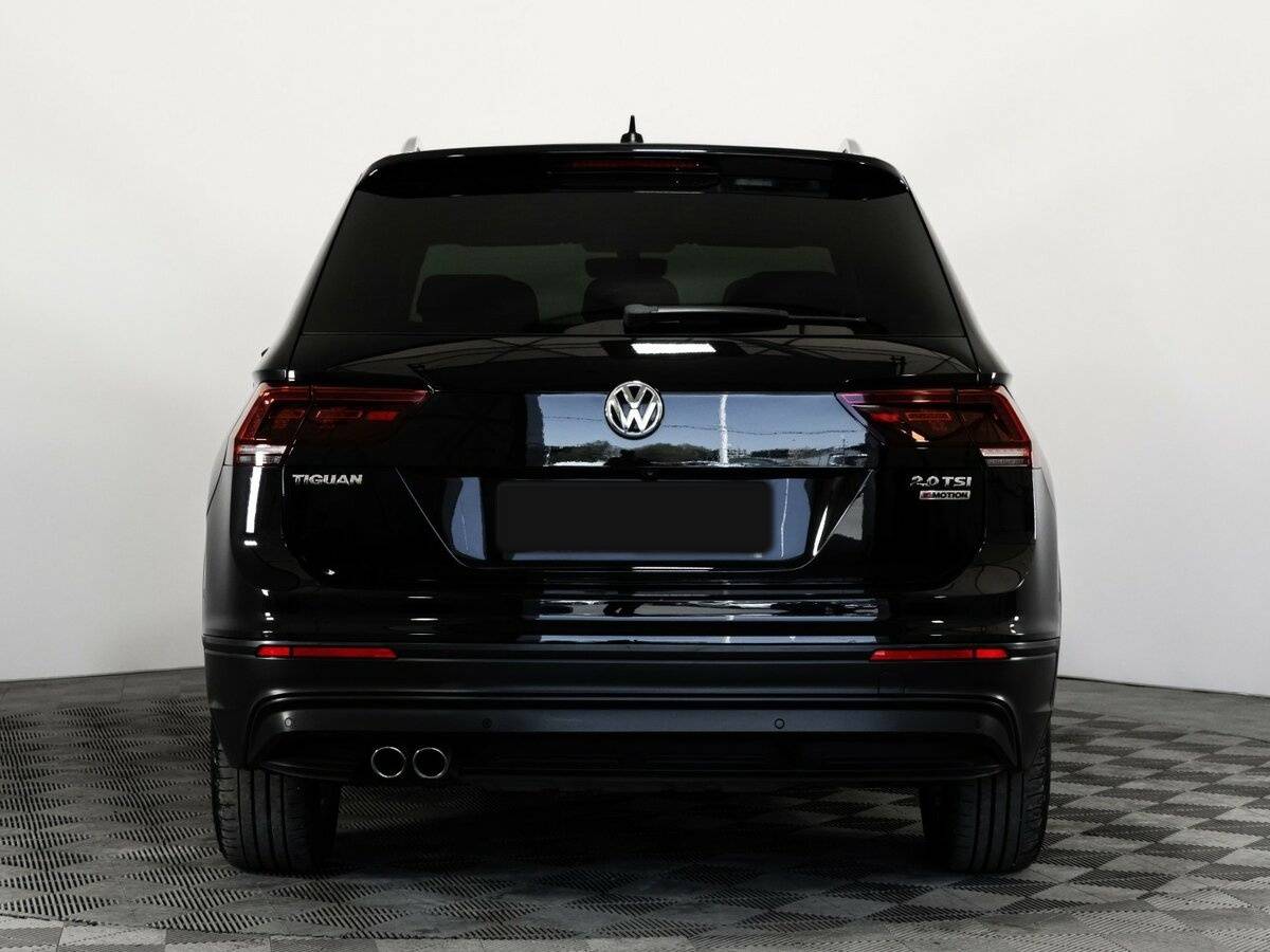 Volkswagen Tiguan с пробегом — 2017 год. Фото: #4