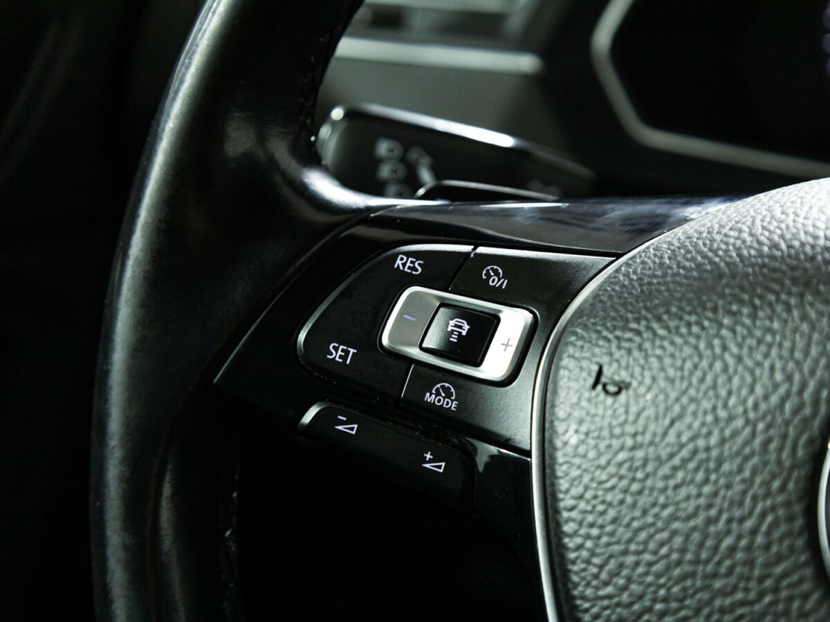 Volkswagen Tiguan с пробегом — 2018 год. Фото: #18