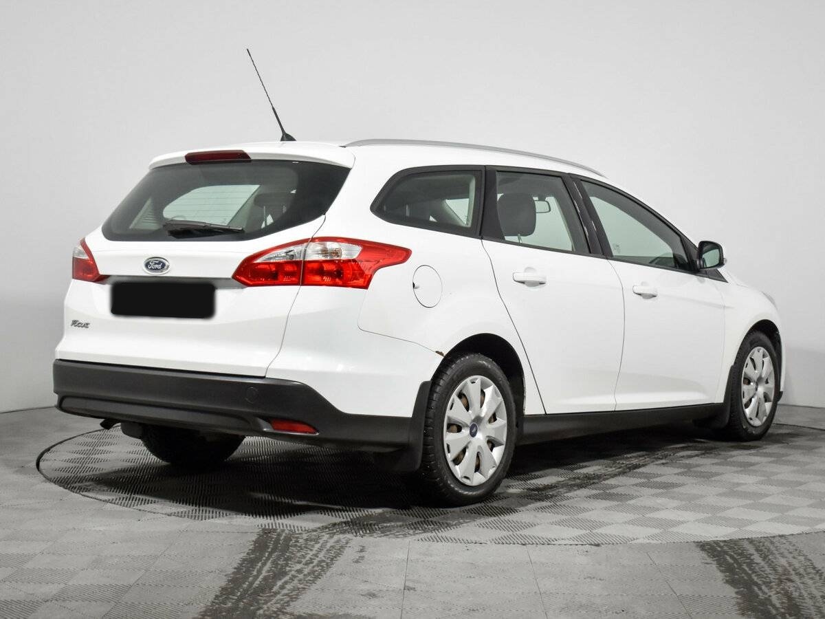 Ford Focus с пробегом — 2014 год. Фото: #4