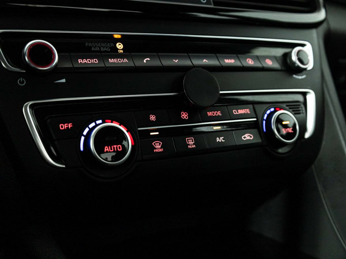 Kia Optima с пробегом — 2017 год. Фото: #16