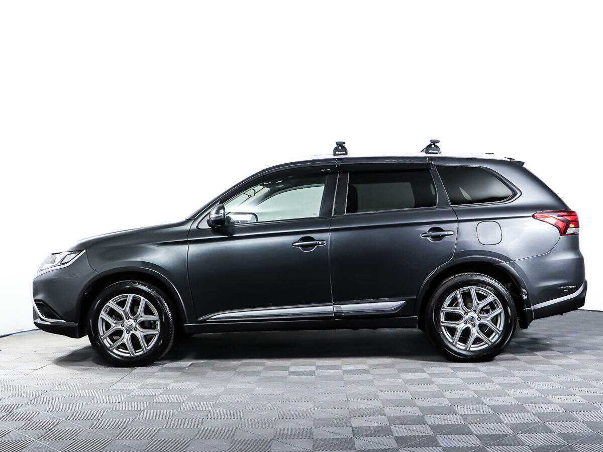 Mitsubishi Outlander с пробегом — 2020 год. Фото: #7