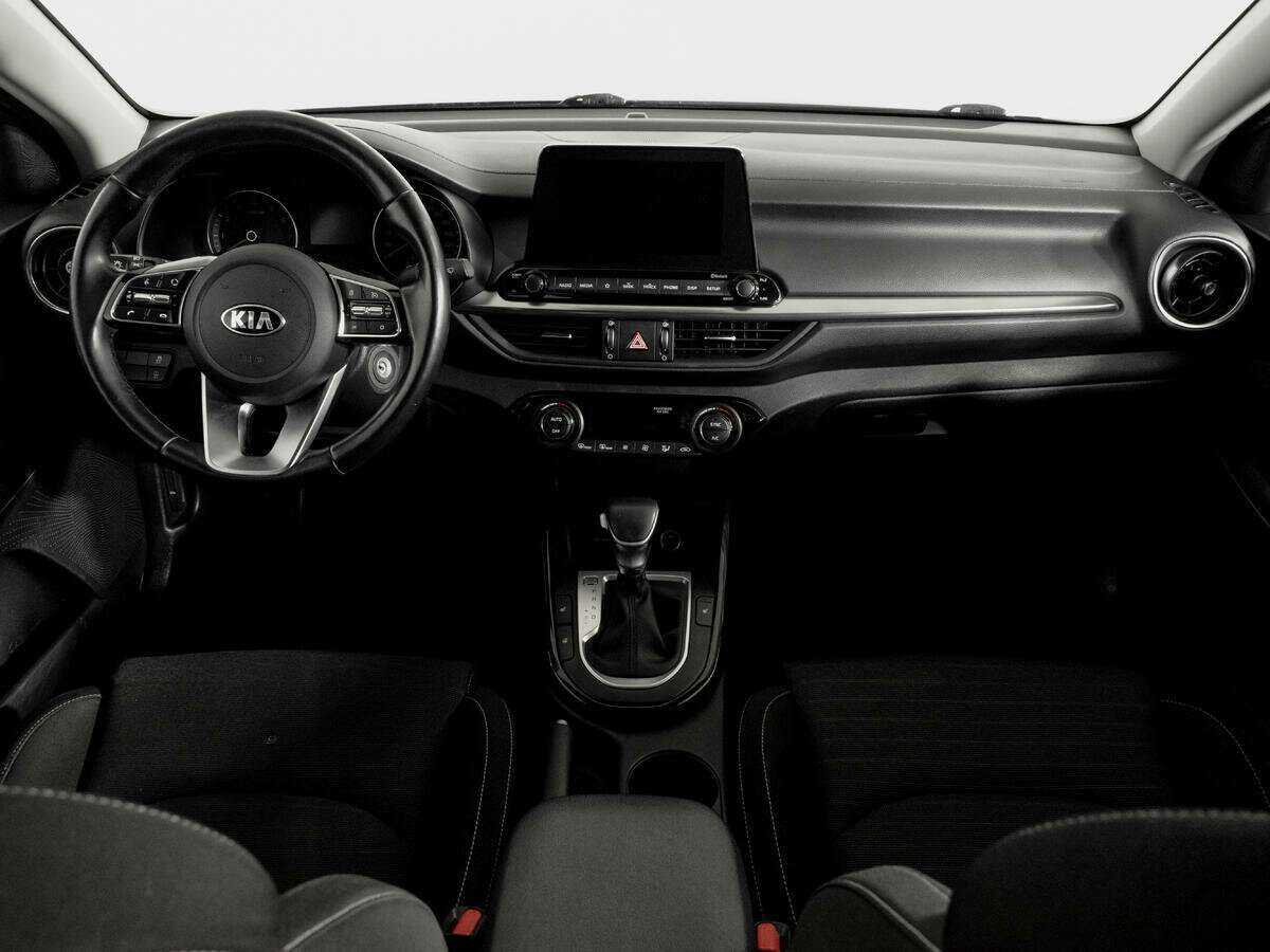 Kia Cerato с пробегом — 2020 год. Фото: #11