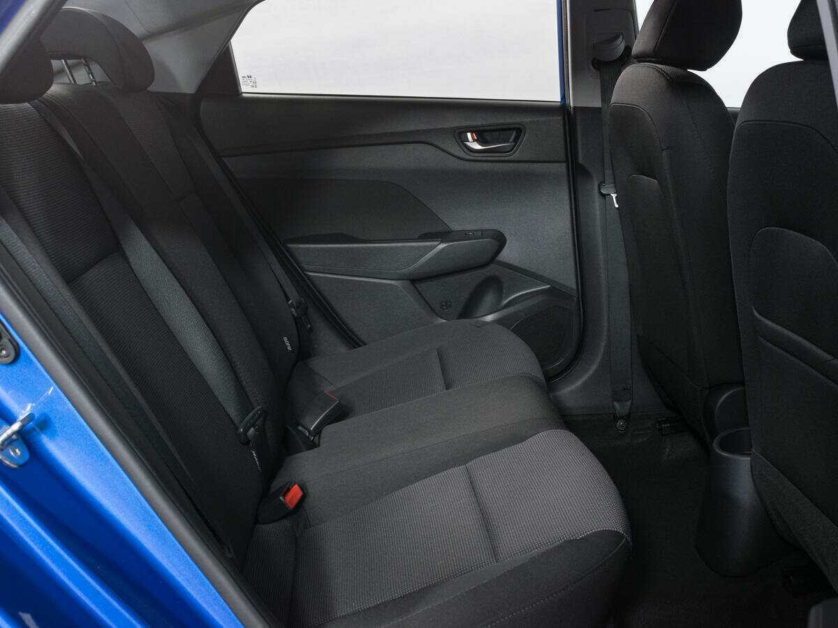 Hyundai Solaris с пробегом — 2019 год. Фото: #9