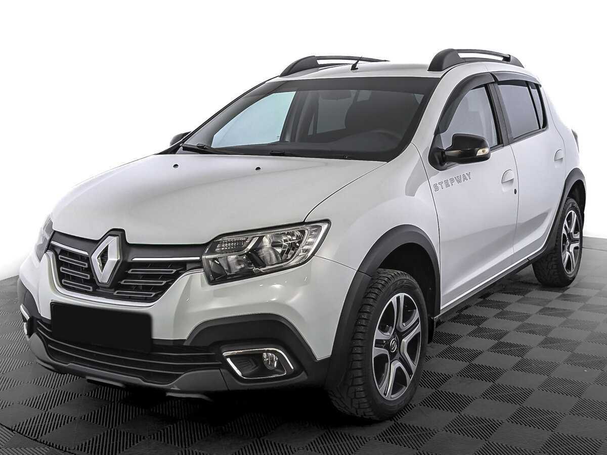 Renault Sandero с пробегом — 2018 год. Посмотреть фото
