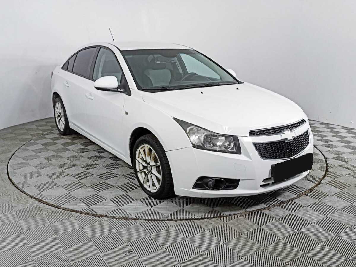 Chevrolet Cruze с пробегом — 2012 год. Фото: #2